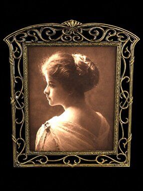 Vintage Ornate Gold Tone Scrollwork Picture Frame Hollywood Regency Decor